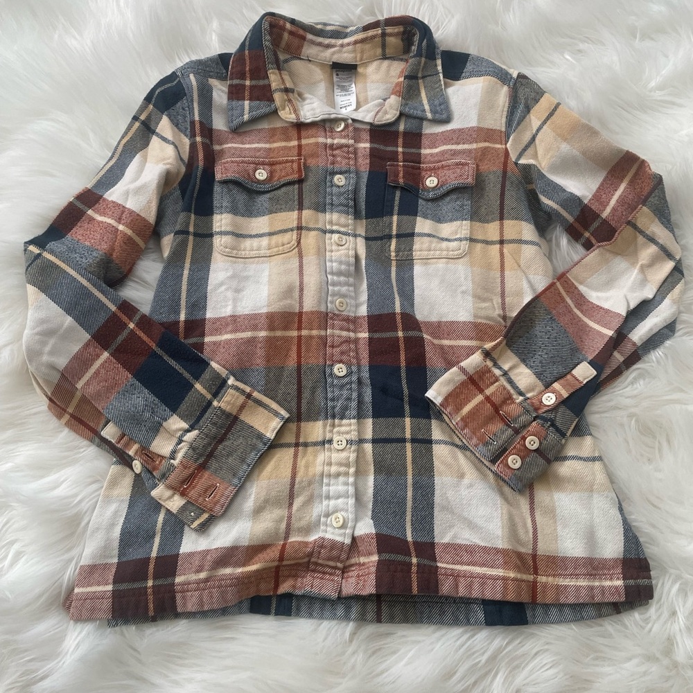 Patagonia Women’s Button Up Flannel 100% Organic Cotton Size 6